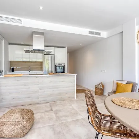 Hanami South Bay Sb1 شقة *